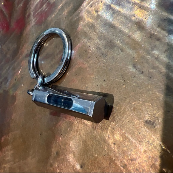 COACH Vintage 3D Level-Stainless Steel Fob Keychain Charm - Picture 6 of 6